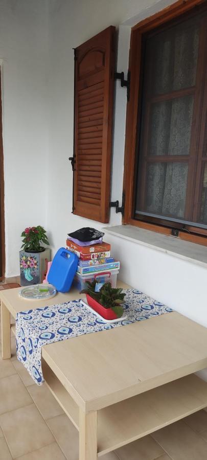 Apartment Tsaira Amoliani Bagian luar foto